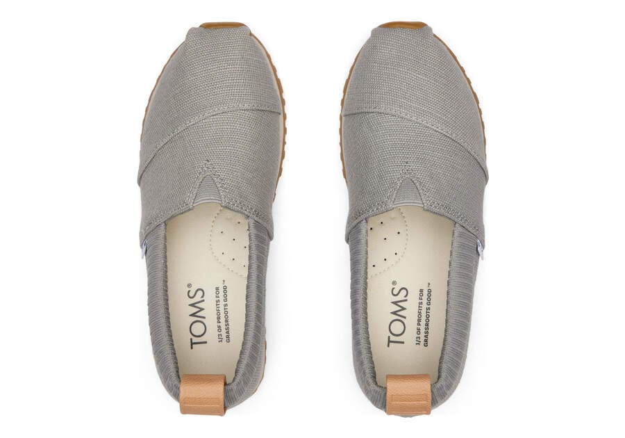 Toms Youth Resident Gris Oscuro Chile | CL917-163